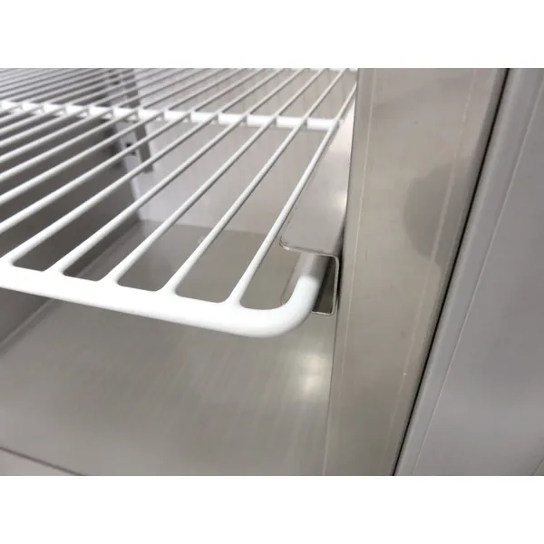 Risthylle GN2/1, plastbelagt