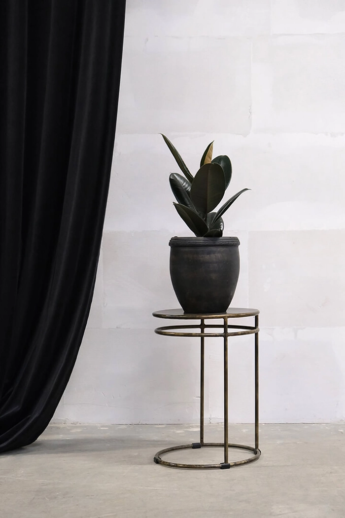 Elegant sidebord