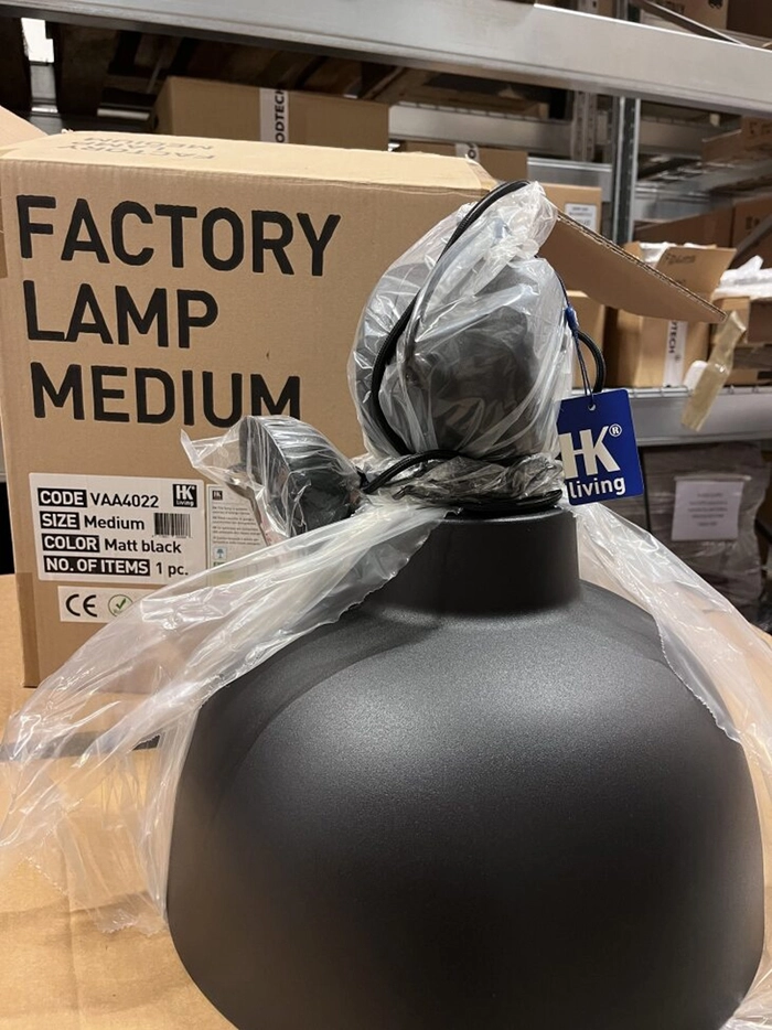 Taklampe Factory M, matt sort