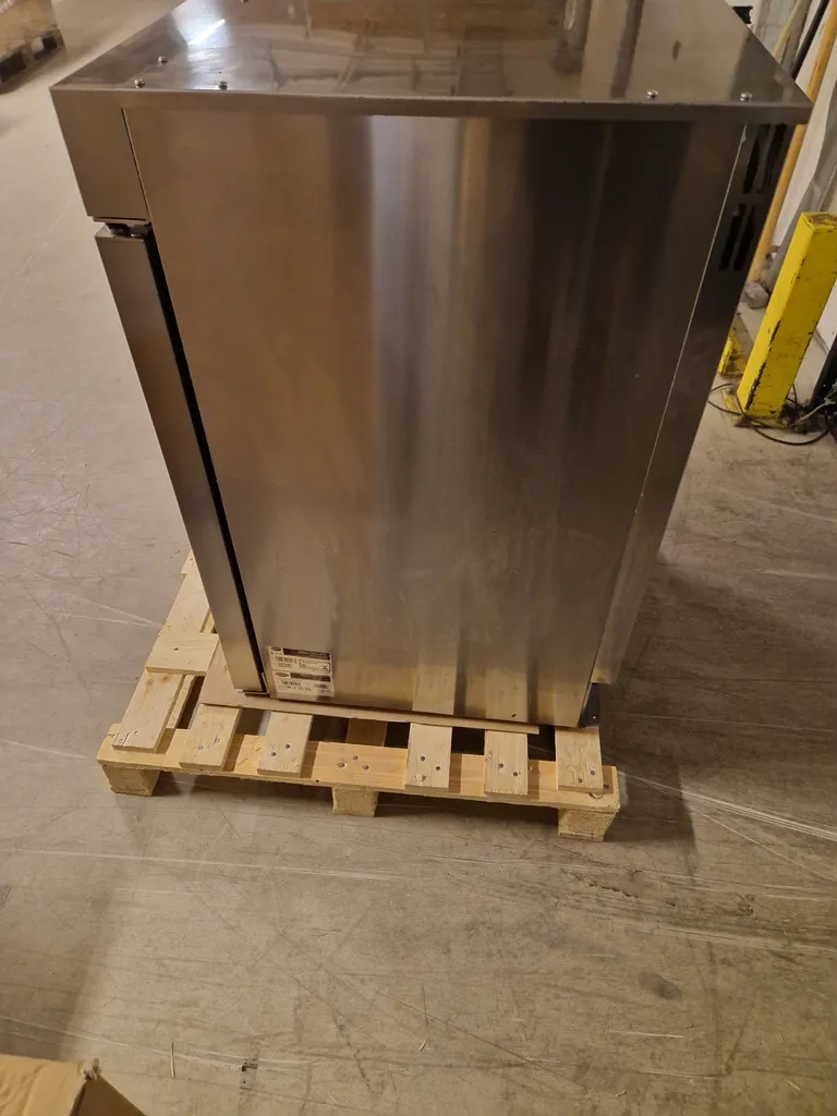 Evereo 600 varmeskap 10 GN - høyrehengslet