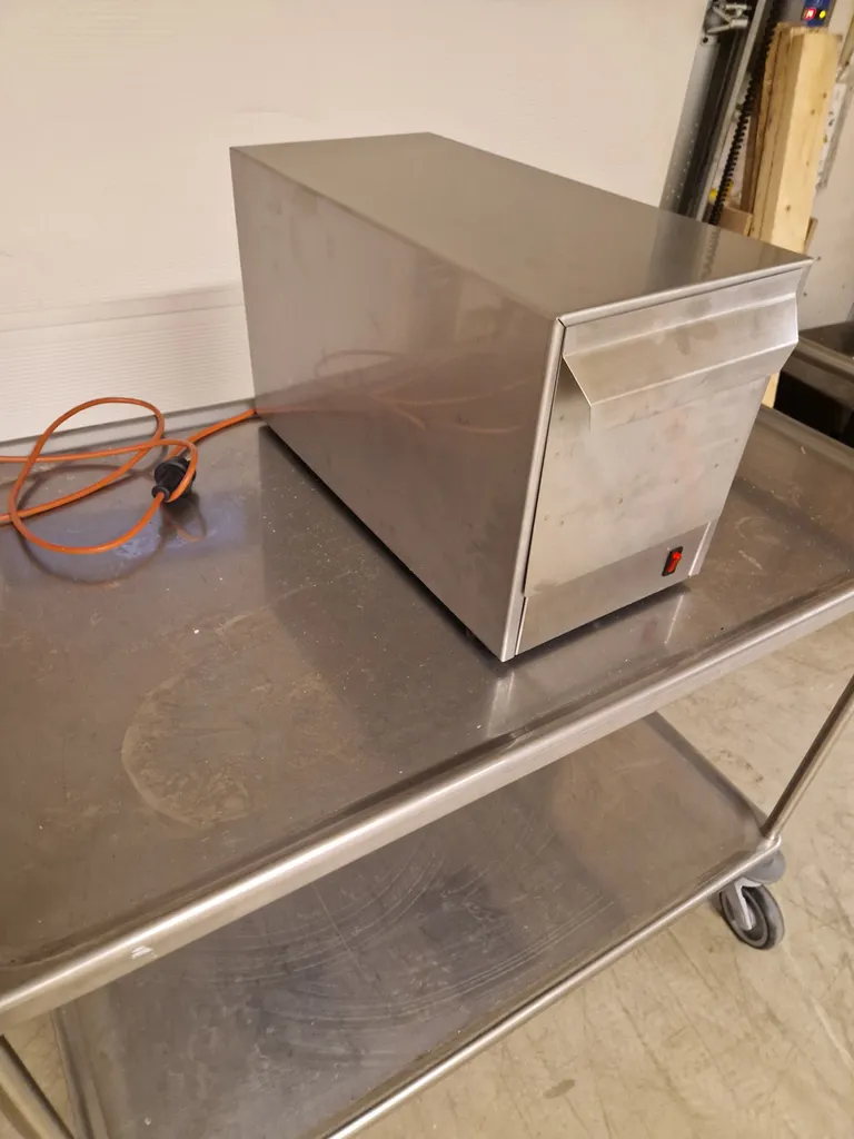 FKI varmeskuff til brød VSK 10R