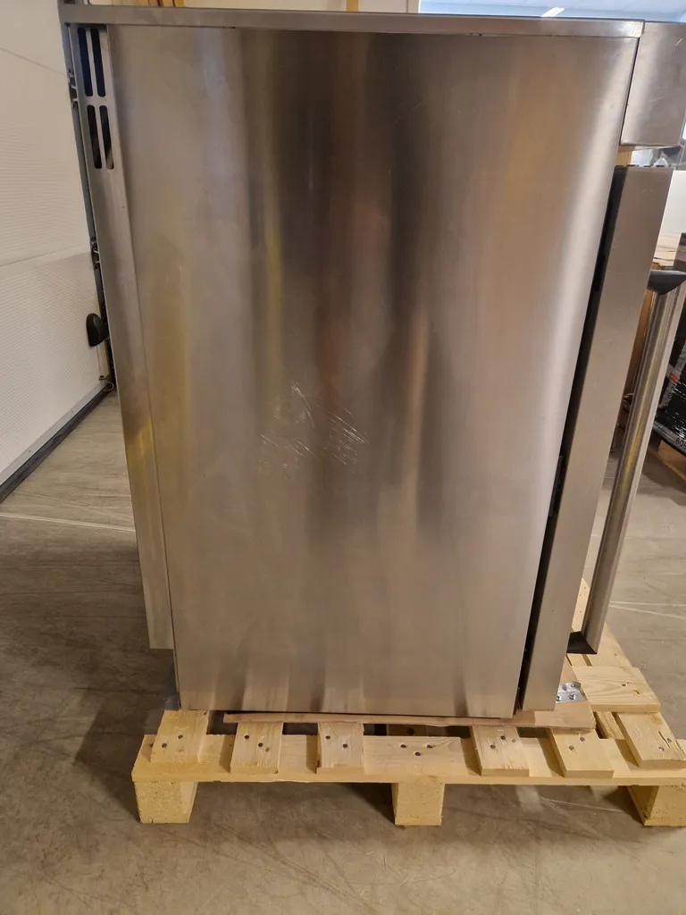 Evereo 600 varmeskap 10 GN - høyrehengslet