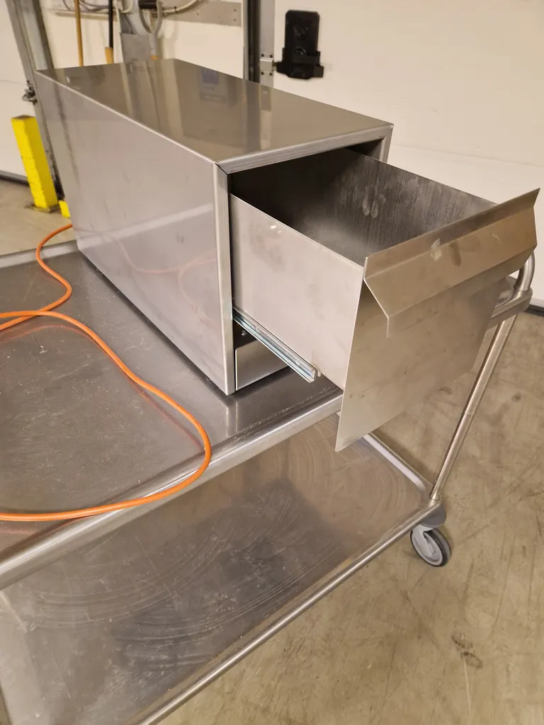 FKI varmeskuff til brød VSK 10R