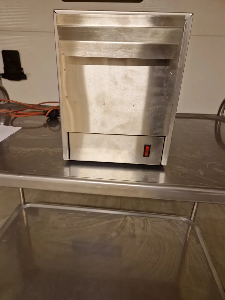 FKI varmeskuff til brød VSK 10R