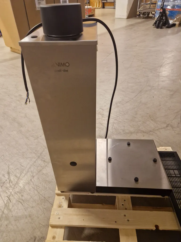 Animo CB 1x10W L urnetrakter med tevann