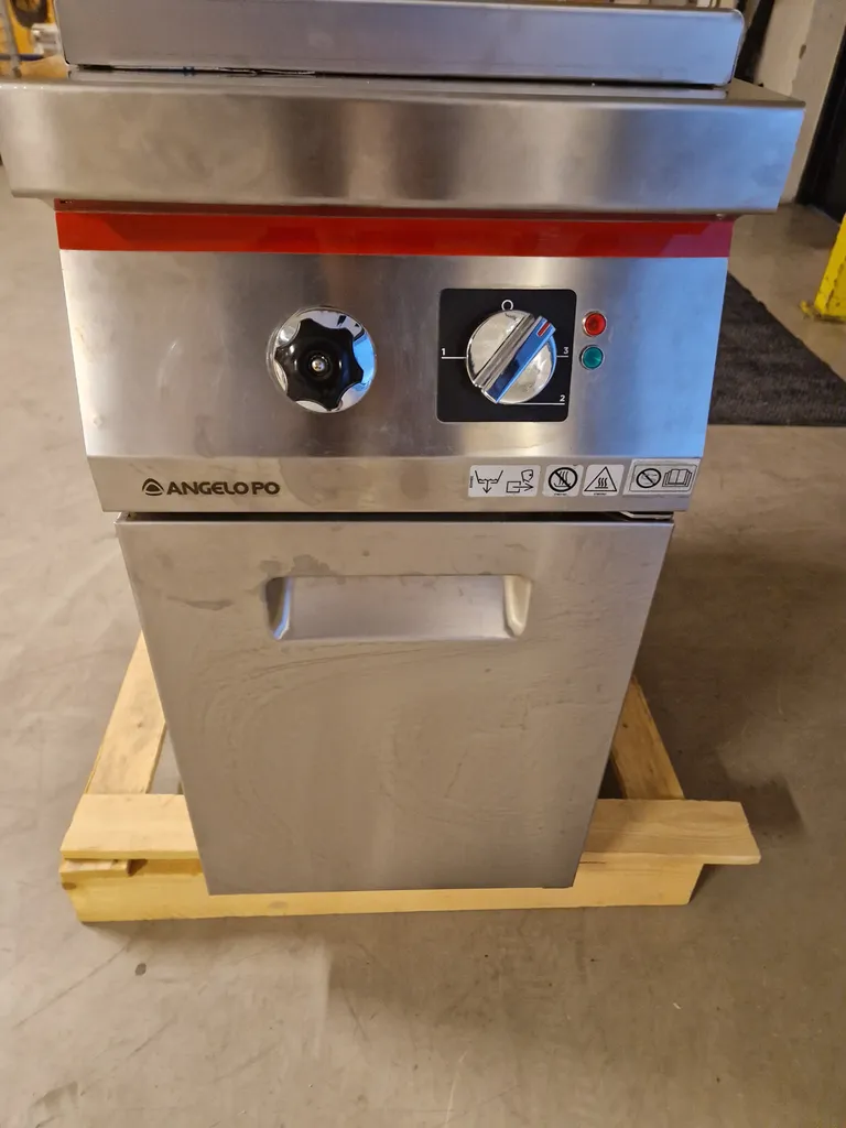 Icon9000 pastakoker 40L - Red Line