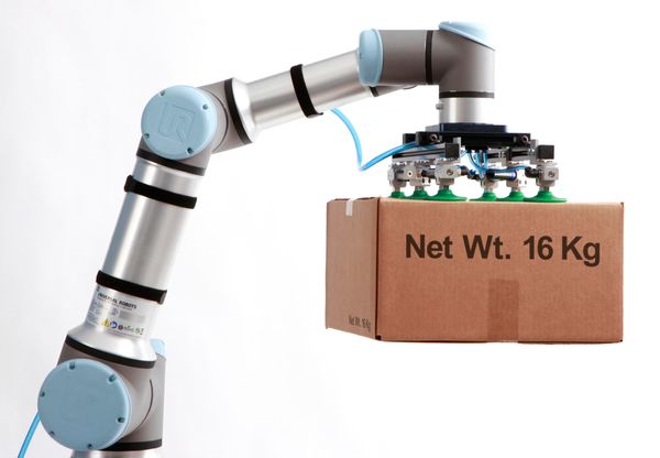 Universal robot - collaborative robot 